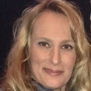 Meet your Posher, Cherie